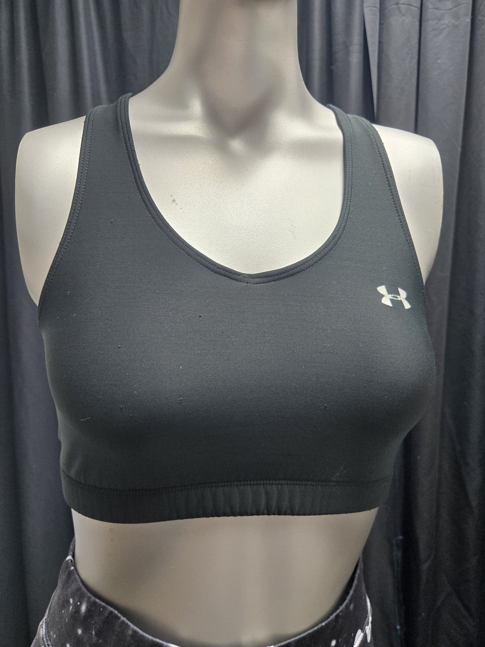 Under Armour Black Racerback Seamless Sports Bra